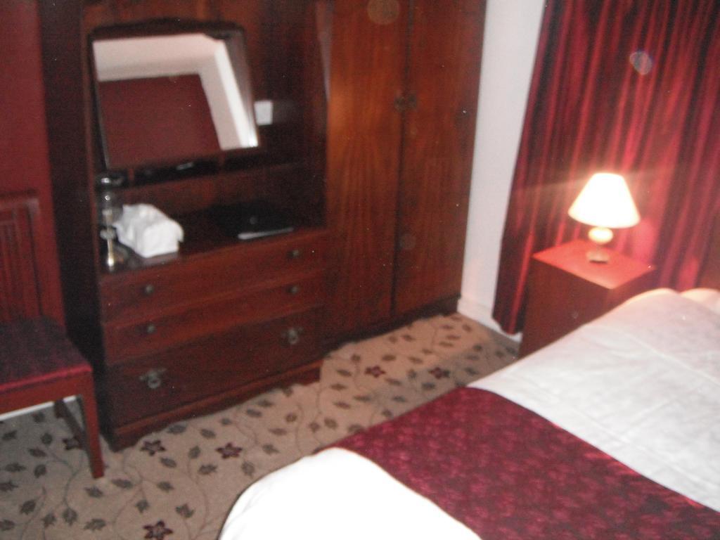 Castlemaine House B&B Pokój zdjęcie
